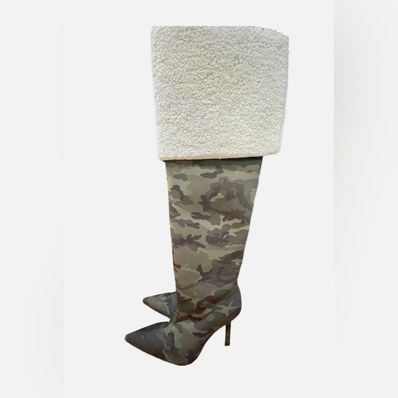 New Good American High Kickstand Camo Neoprene Over The Knee Boots, Sherpa. - Picture 2 of 2